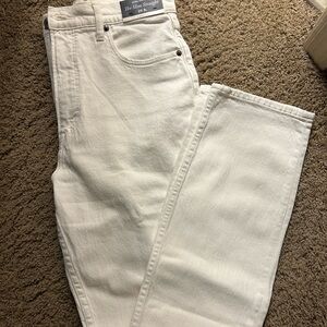 Abercrombie white jeans size 29 LONG